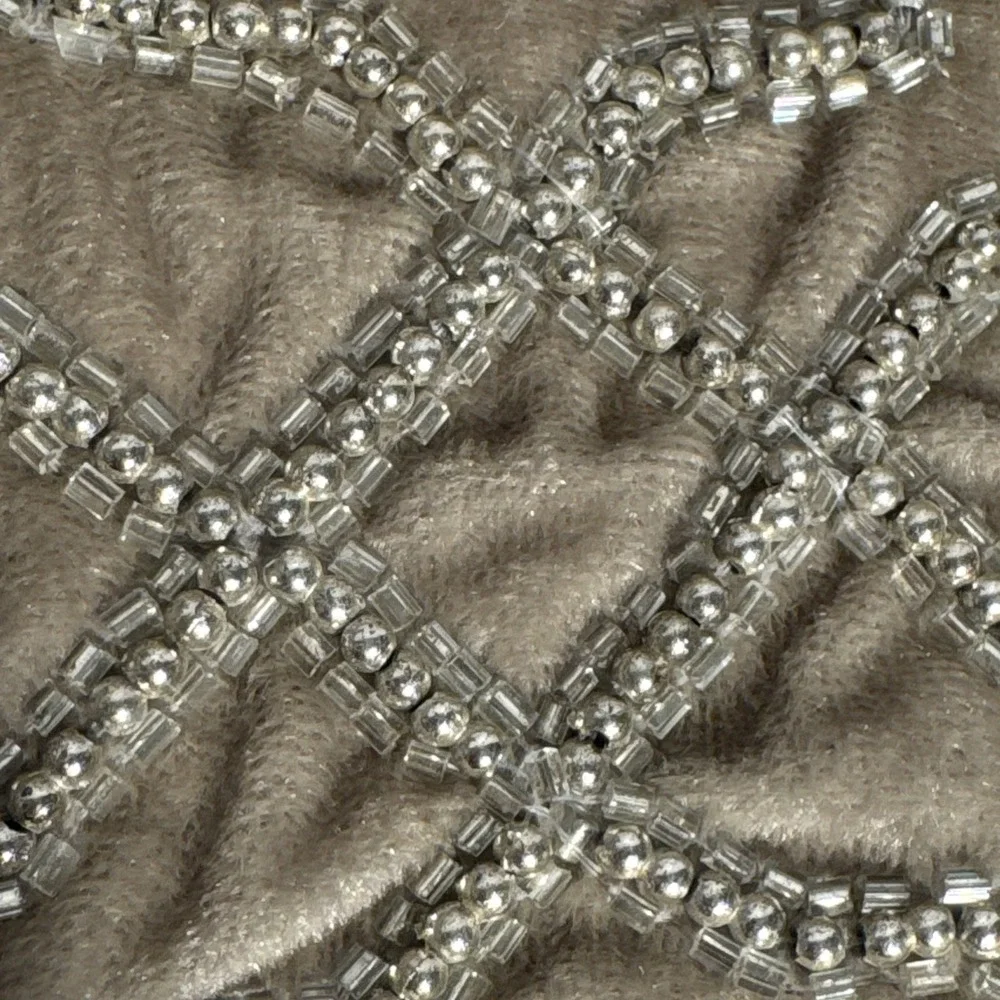 Tahari Elegant Beaded Snowflake Beige Table Runner Approx 58.25